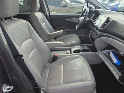 Used 2023 Honda Ridgeline RTL image 6