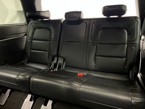 Used 2024 Lincoln Navigator Reserve AWD/4WD image 34