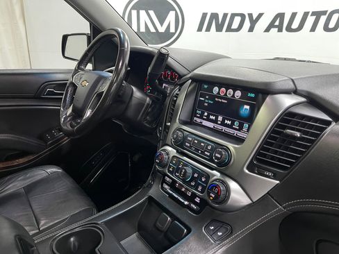 Used 2018 Chevrolet Tahoe LT w/ Luxury Package AWD/4WD image 20