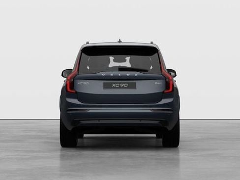New 2026 Volvo XC90 B6 Ultra w/ Protection Package Premier AWD/4WD image 4