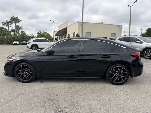 Used 2022 Honda Civic Sport Touring image 7