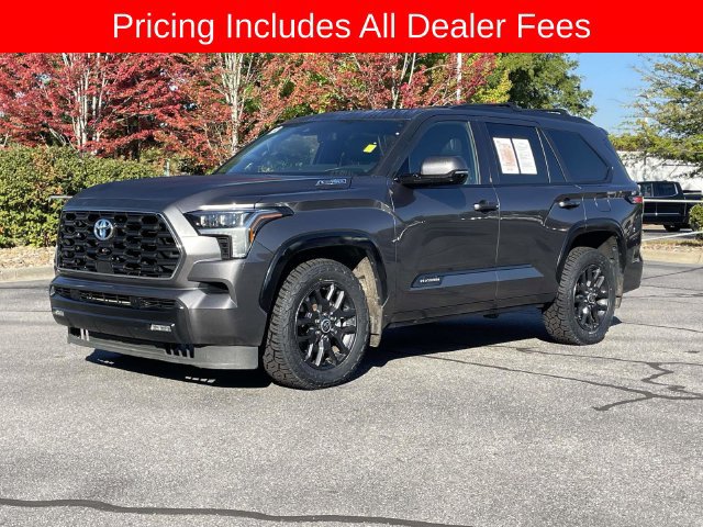 Used 2023 Toyota Sequoia Platinum AWD/4WD image 1