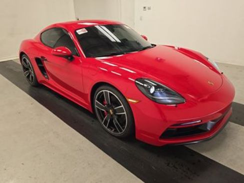 Used 2025 Porsche 718 Cayman GTS RWD image 1