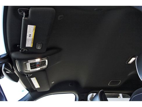 Used 2025 RAM 2500 Laramie image 32