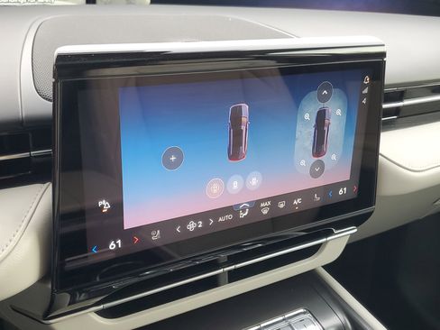 New 2026 Lincoln Nautilus Reserve w/ Jet Appearance Package AWD/4WD image 25