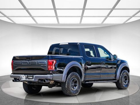 Used 2018 Ford F150 Raptor w/ Equipment Group 802A Luxury AWD/4WD image 4