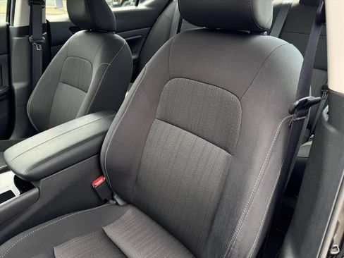 Certified 2024 Nissan Altima 2.5 SV FWD image 10