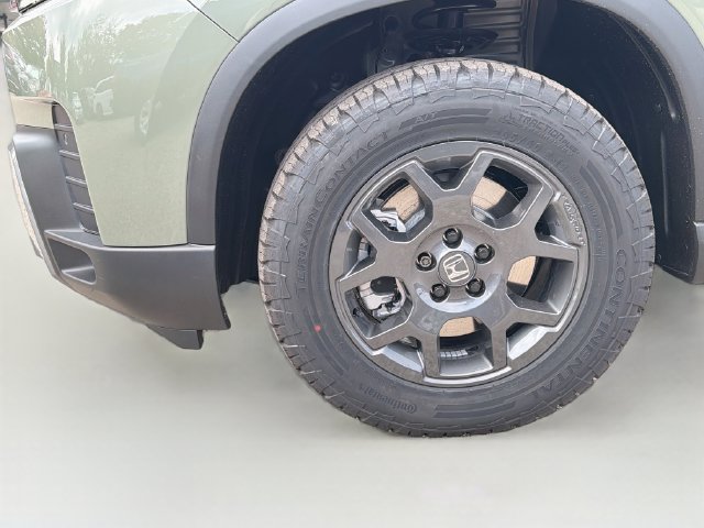 New 2026 Honda Pilot TrailSport image 32