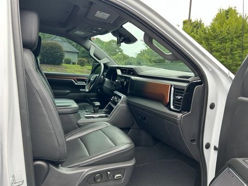 Used 2023 GMC Sierra 1500 Denali AWD/4WD image 46