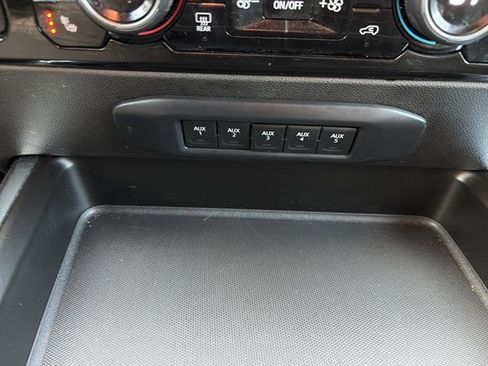 Used 2024 Chevrolet Silverado 2500 LTZ w/ LTZ Premium Package image 27