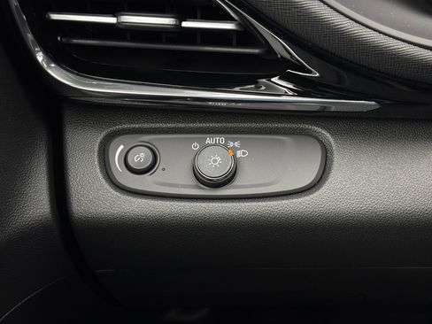 New 2026 Buick Envista Sport Touring w/ Convenience I Package FWD image 22