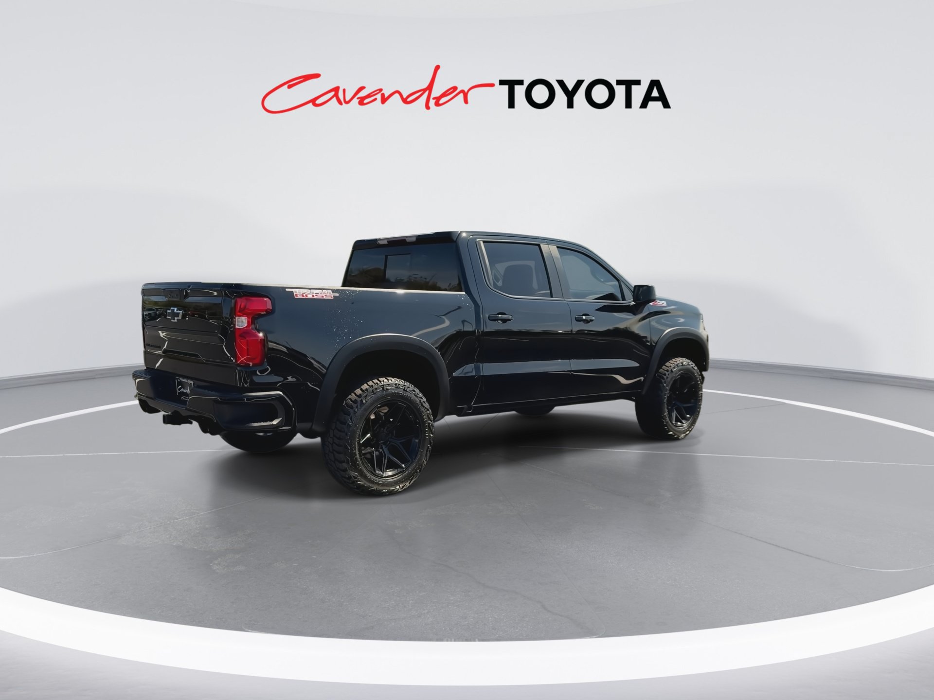 Used 2021 Chevrolet Silverado 1500 LT Trail Boss w/ Convenience Package II AWD/4WD image 8