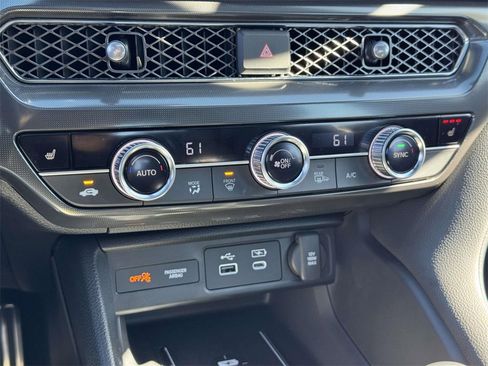 Certified 2025 Acura Integra A-Spec image 28