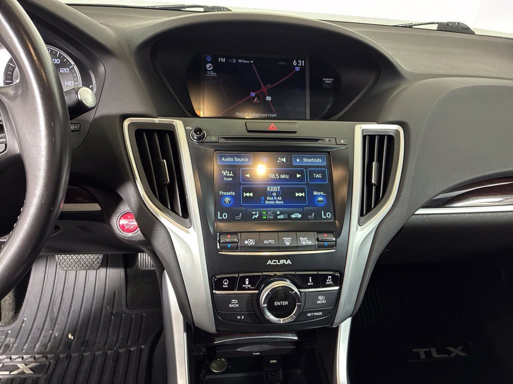Used 2017 Acura TLX w/ Technology Package FWD image 10