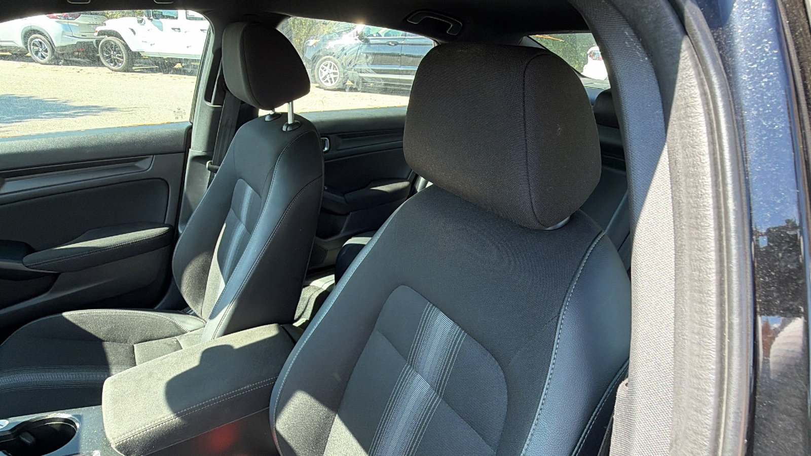 Used 2025 Honda Civic Sport image 17
