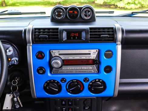 Used 2007 Toyota FJ Cruiser 4WD w/ Upgrade Pkg 1 image 23