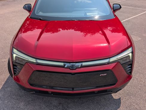Used 2024 Chevrolet Blazer EV RS AWD/4WD image 12
