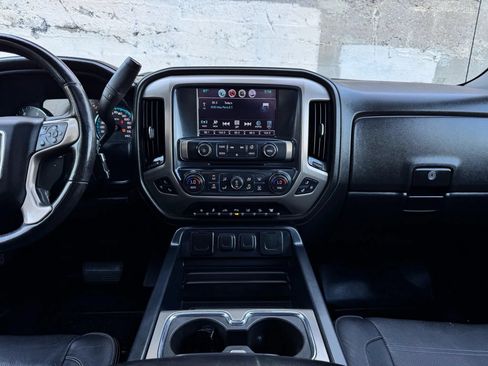 Used 2017 GMC Sierra 2500 Denali w/ Duramax Plus Package AWD/4WD image 35