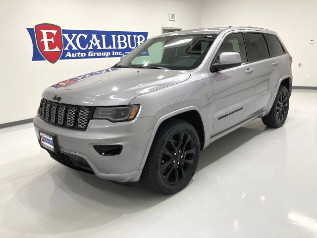 Used 2020 Jeep Grand Cherokee Altitude AWD/4WD image 48