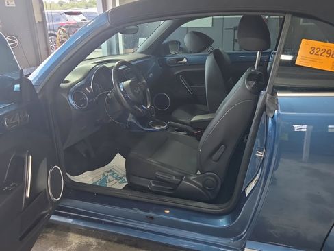 Used 2019 Volkswagen Beetle 2.0T S FWD image 7
