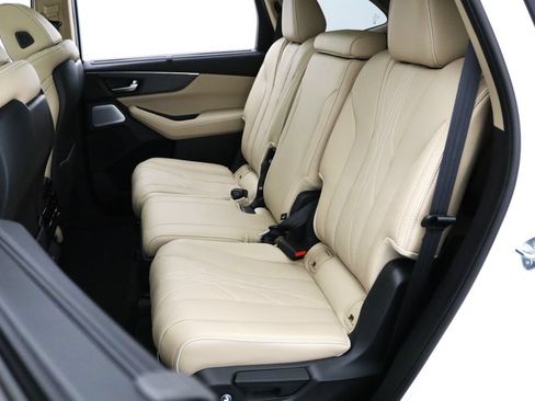 Certified 2026 Acura MDX SH-AWD w/ Advance Package image 10