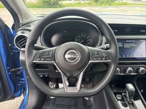 Certified 2024 Nissan Kicks SV FWD image 22