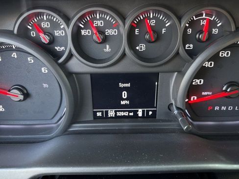 Certified 2023 Chevrolet Silverado 1500 Custom image 10