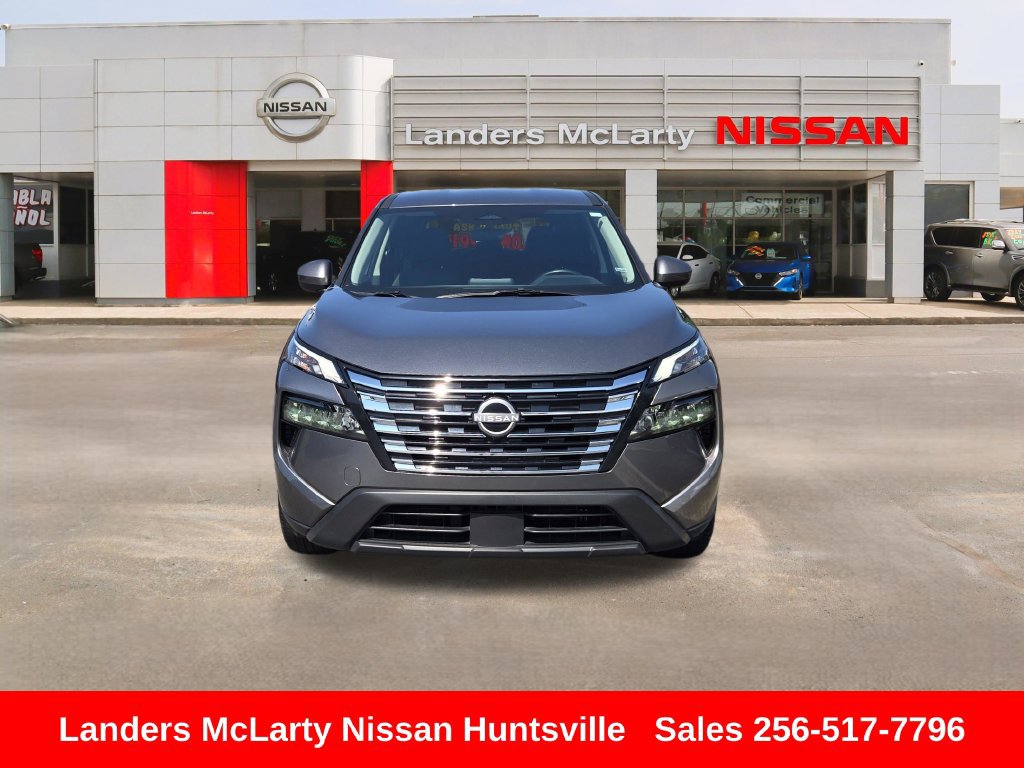 Used 2025 Nissan Rogue SV FWD image 11