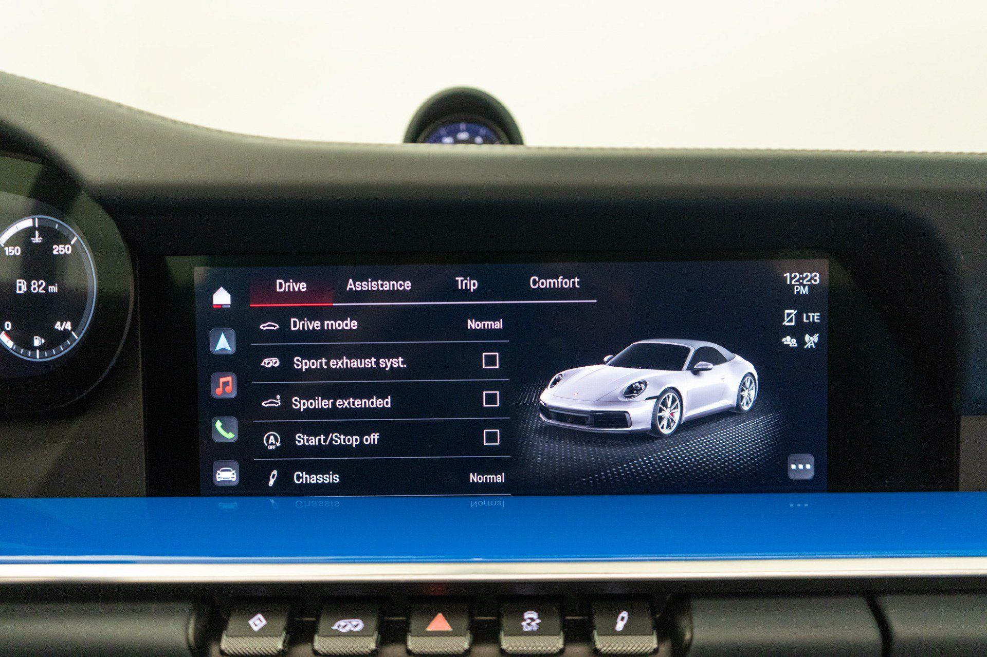 Used 2023 Porsche 911 Carrera image 27