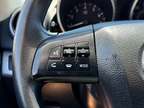 Used 2011 MAZDA MAZDA3 i Touring image 38