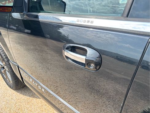 Used 2015 Lincoln Navigator 2WD image 15