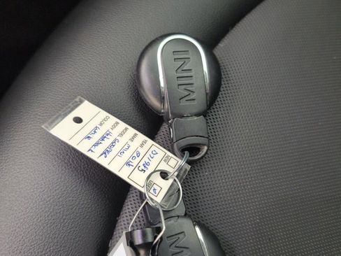 Used 2018 MINI Cooper 2-Door Hardtop image 44