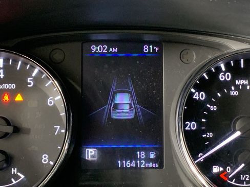 Used 2019 Nissan Rogue SL FWD image 23