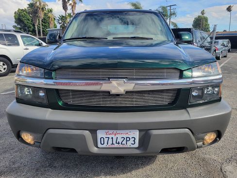 Used 2002 Chevrolet Avalanche 2WD image 9