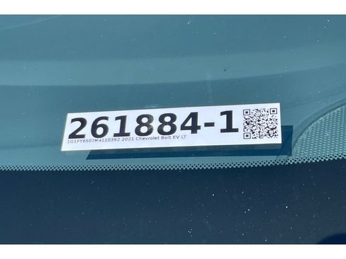 Used 2021 Chevrolet Bolt LT FWD image 20