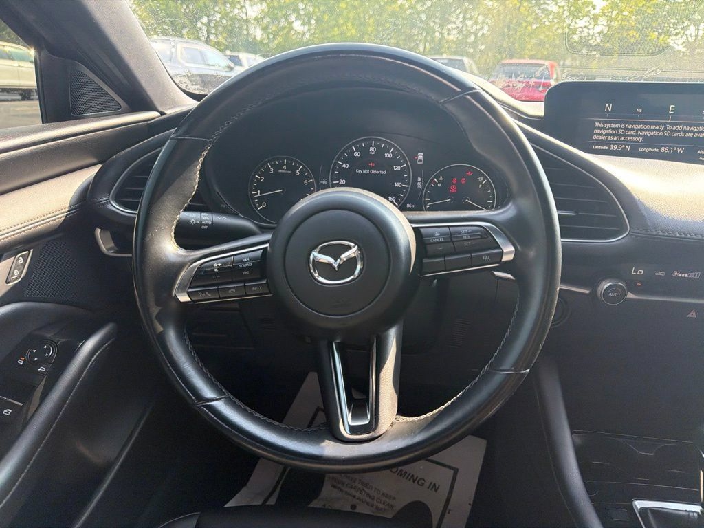 Used 2024 MAZDA MAZDA3 s FWD image 12