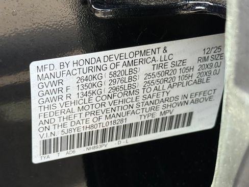 Certified 2026 Acura MDX w/ Advance Package AWD/4WD image 32