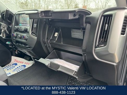 Used 2018 Chevrolet Silverado 1500 LT w/ All Star Edition image 29