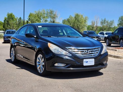 Used 2012 Hyundai Sonata SE FWD image 4