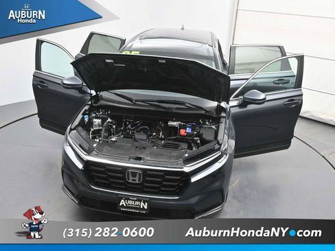 Used 2025 Honda CR-V EX image 31