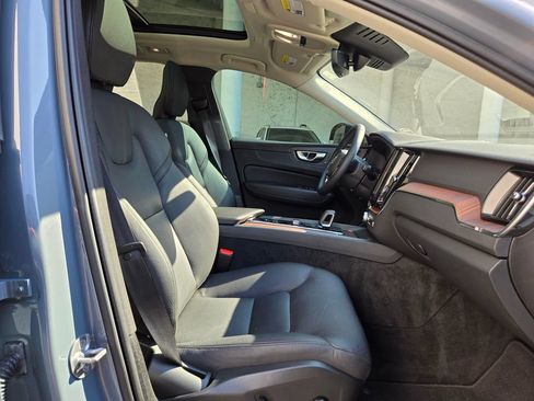 Certified 2023 Volvo XC60 B5 Plus w/ Climate Package AWD/4WD image 12