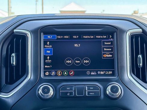 Used 2020 GMC Sierra 1500 AT4 w/ AT4 Premium Package AWD/4WD image 14