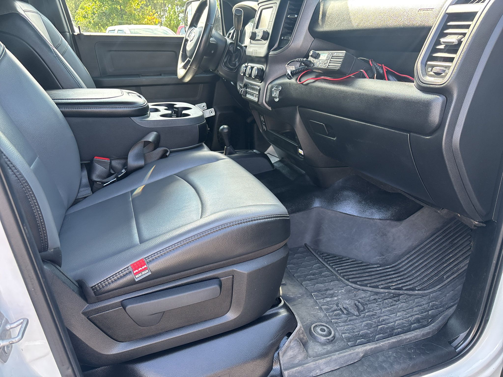 Used 2022 RAM 2500 Tradesman w/ Chrome Appearance Group AWD/4WD image 18