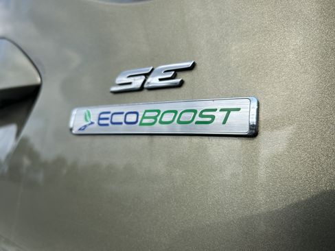 Used 2013 Ford Escape SE FWD image 24
