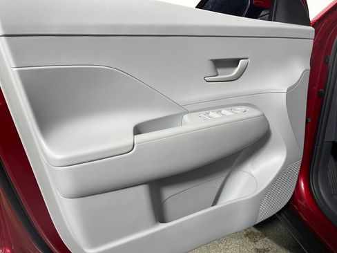 Certified 2025 Hyundai Kona SEL image 20