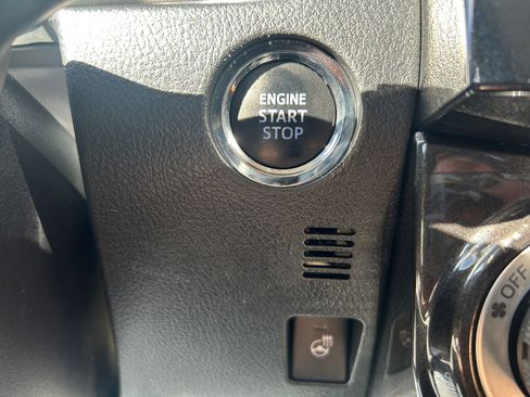 Certified 2023 Toyota 4Runner 40th Anniversary SE image 18