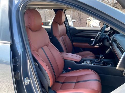 Used 2024 MAZDA CX-50 Meridian Edition w/ Cargo Package image 9