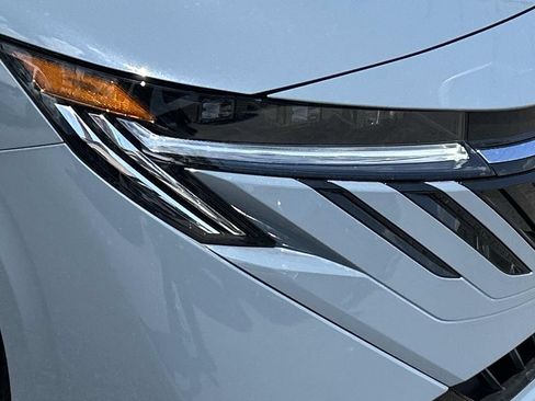New 2026 Nissan Sentra SV w/ Floor Mat Package FWD image 10
