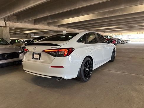 Used 2026 Honda Civic Sport image 4