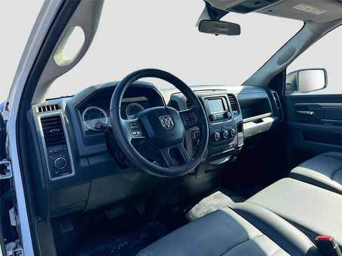 Used 2017 RAM 1500 Tradesman w/ Power & Remote Entry Group image 9